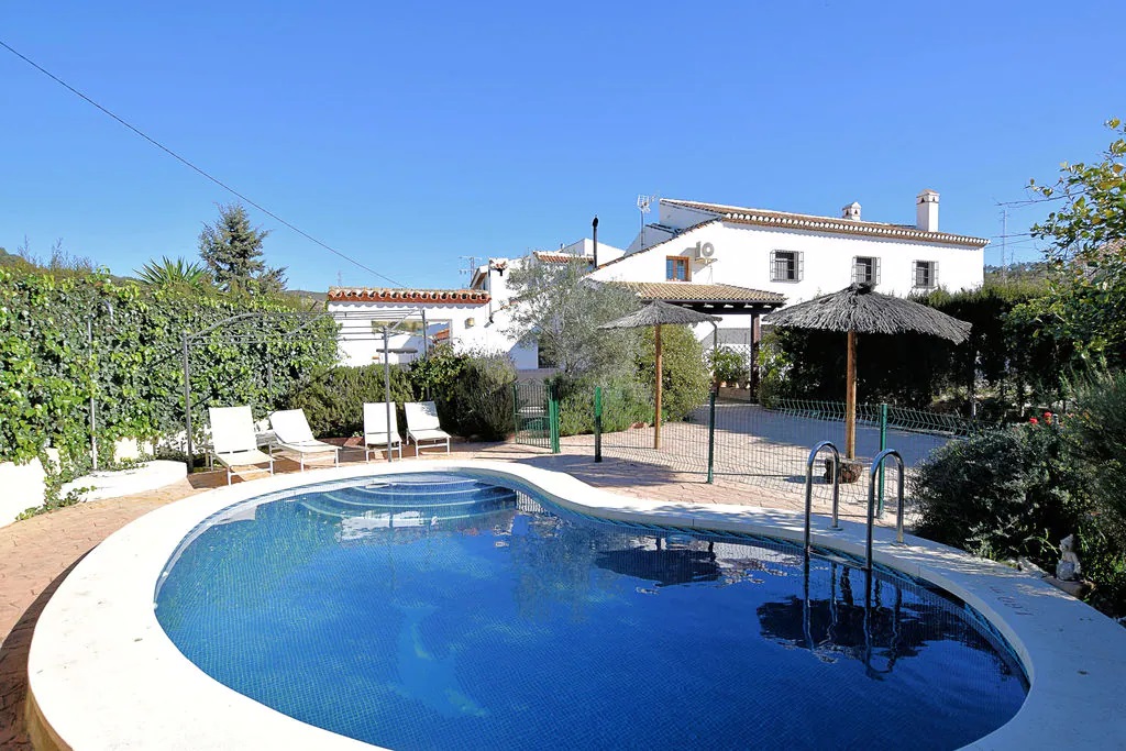 Vakantiehuis Spanje met zwembad, Andalusie Antequera, 8 personen, 4 slaapkamers